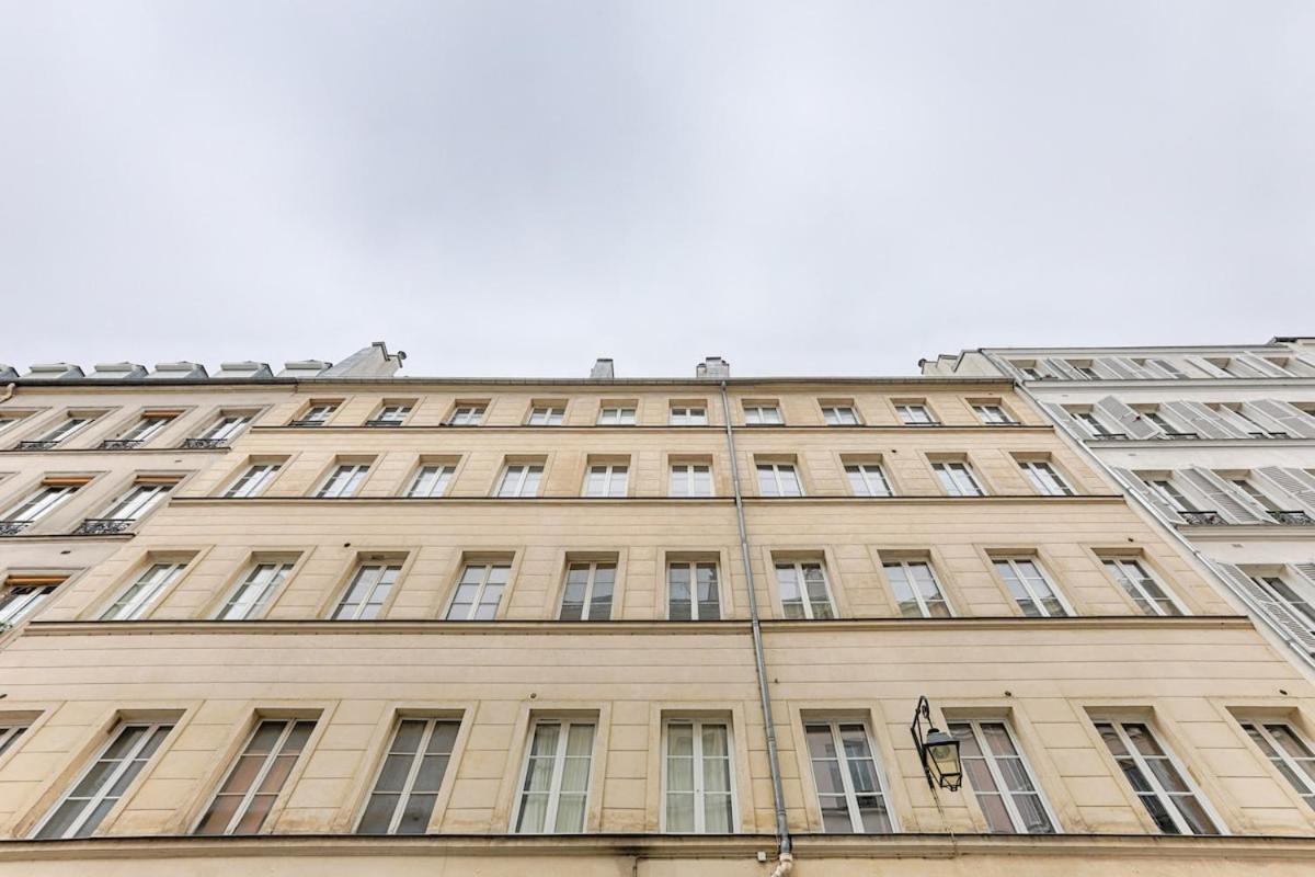 Appartement Charming Near Bastille Parijs