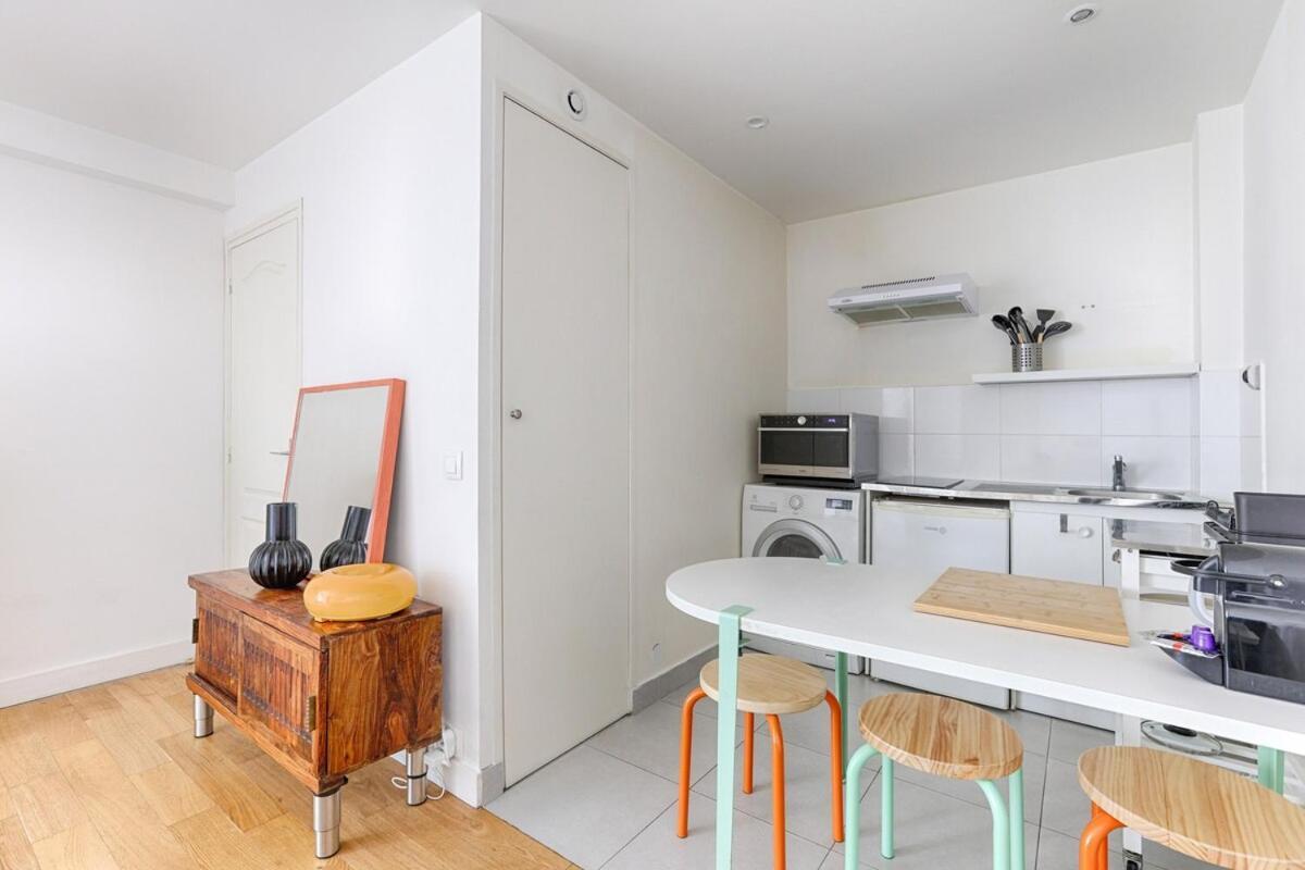 Appartement Charming Near Bastille Parijs